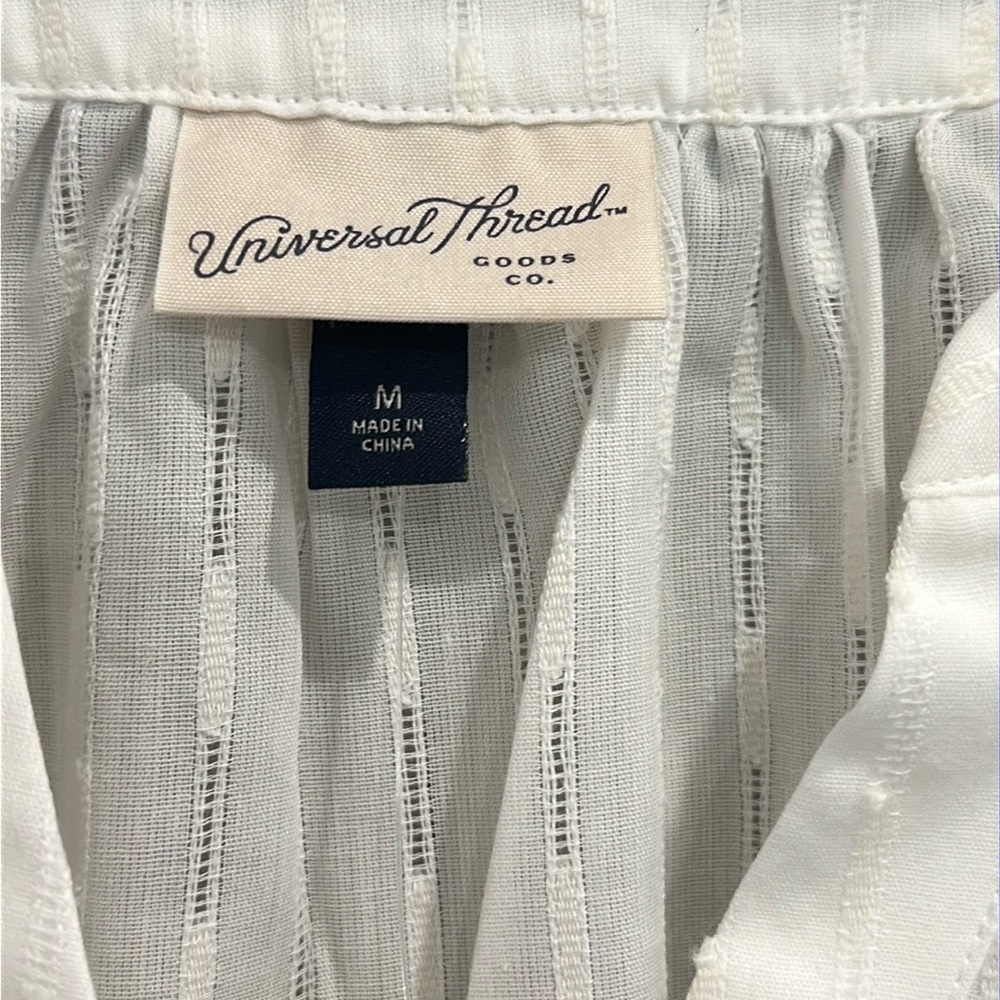 Universal Thread White Button-Front Blouse - Picture 4 of 12